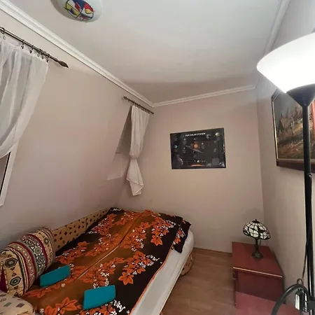 Alina Apartman